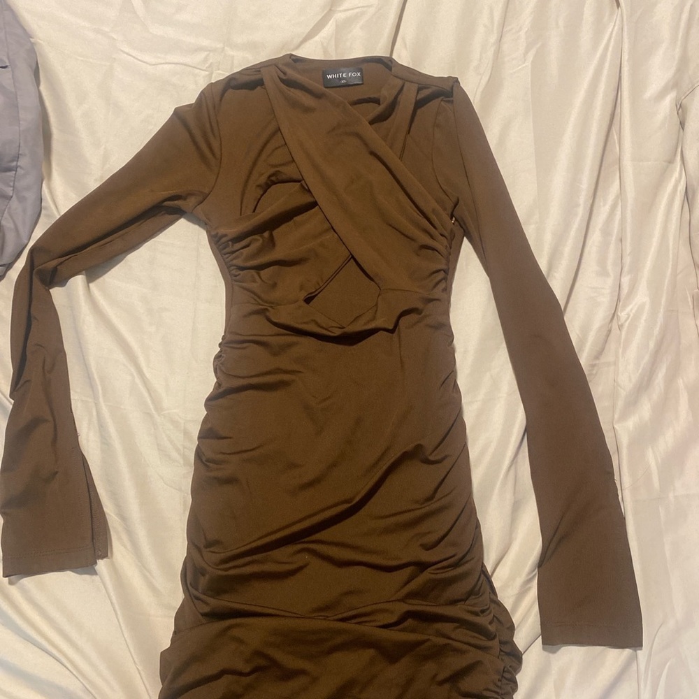 Brown long sleeve dress with cutout from white fox